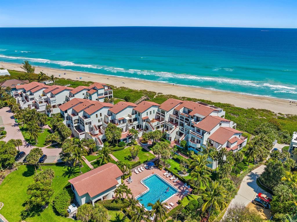 Photo of 4651 NE Ocean Boulevard #B-29, Jensen Beach, FL 34957 (MLS # R10788039)