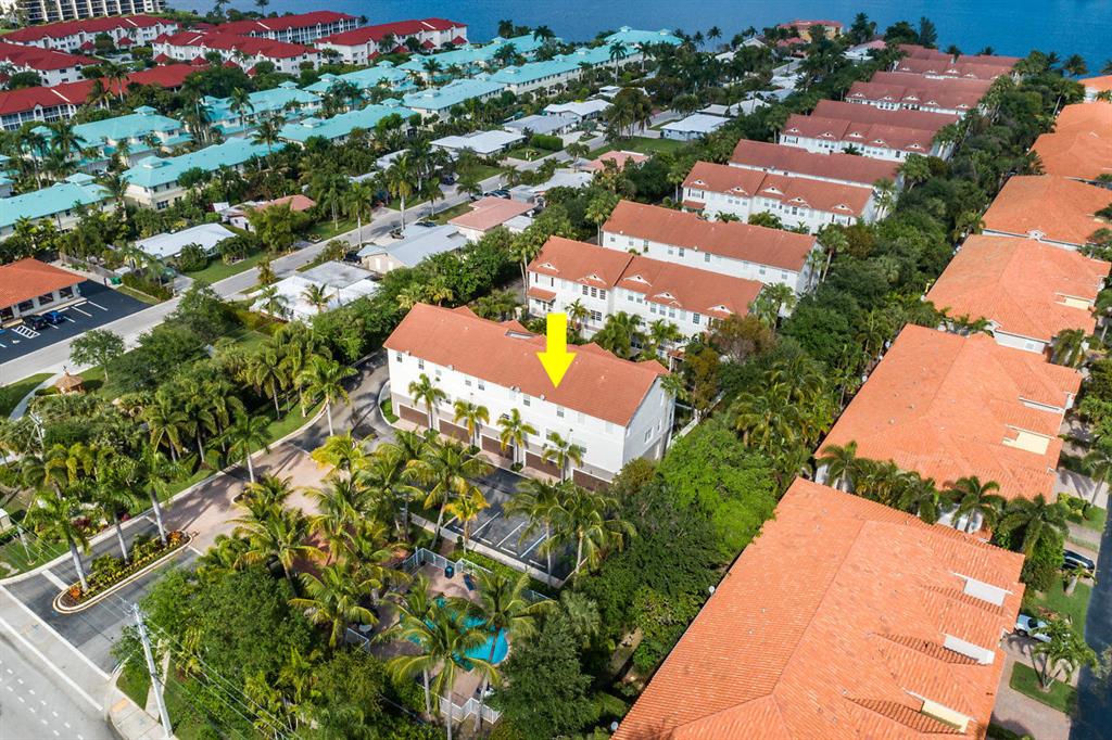 OCEAN CAY - Residential