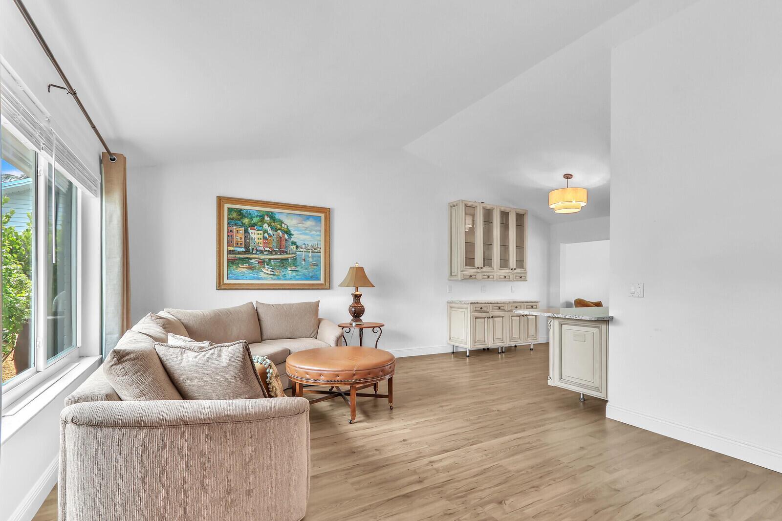 JUPITER VLG - Residential