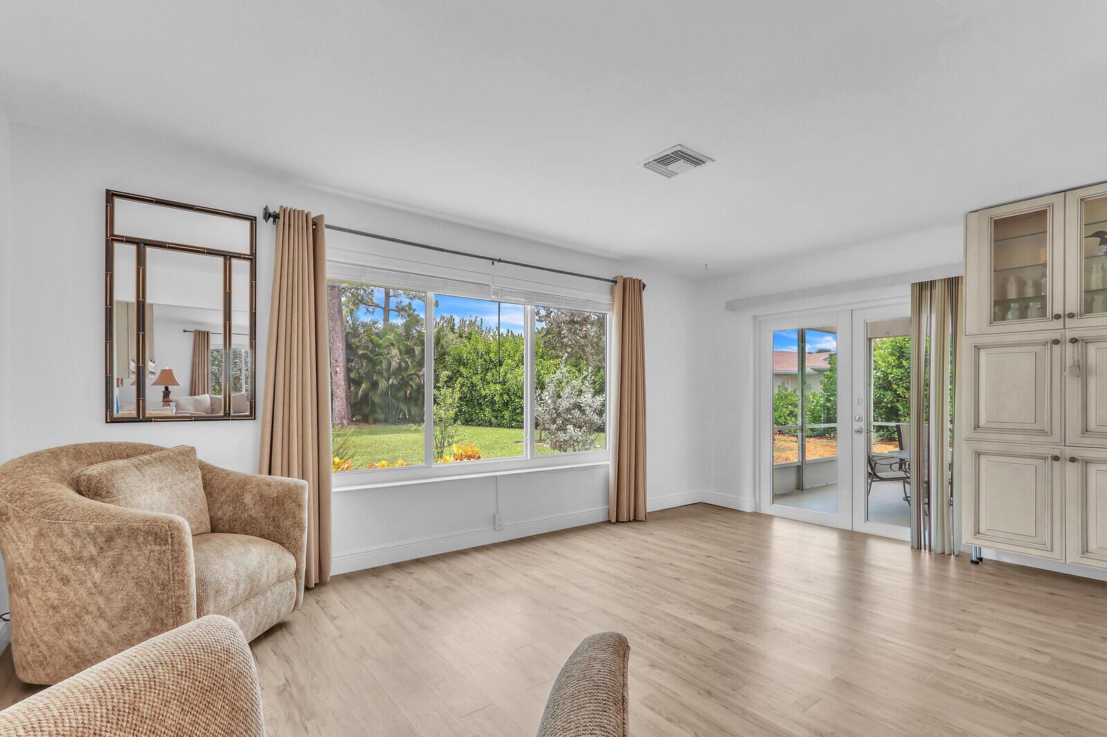 JUPITER VLG - Residential