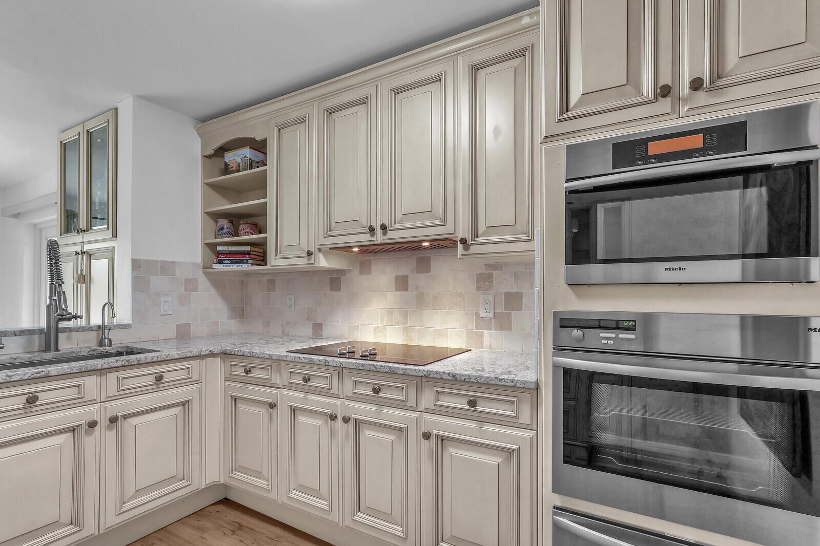 JUPITER VLG - Residential