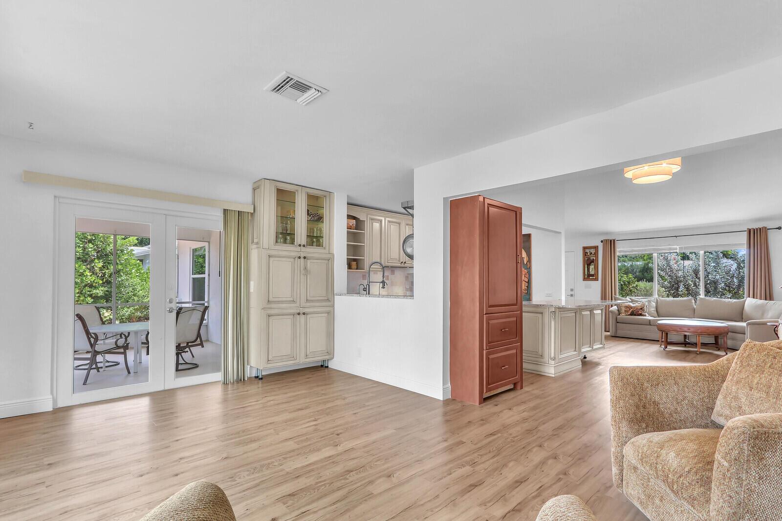 JUPITER VLG - Residential