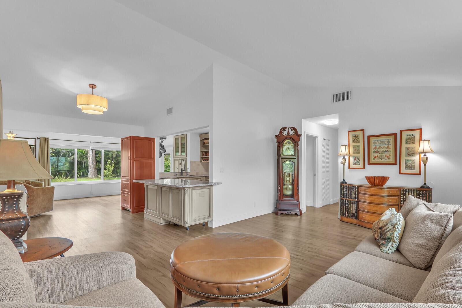 JUPITER VLG - Residential