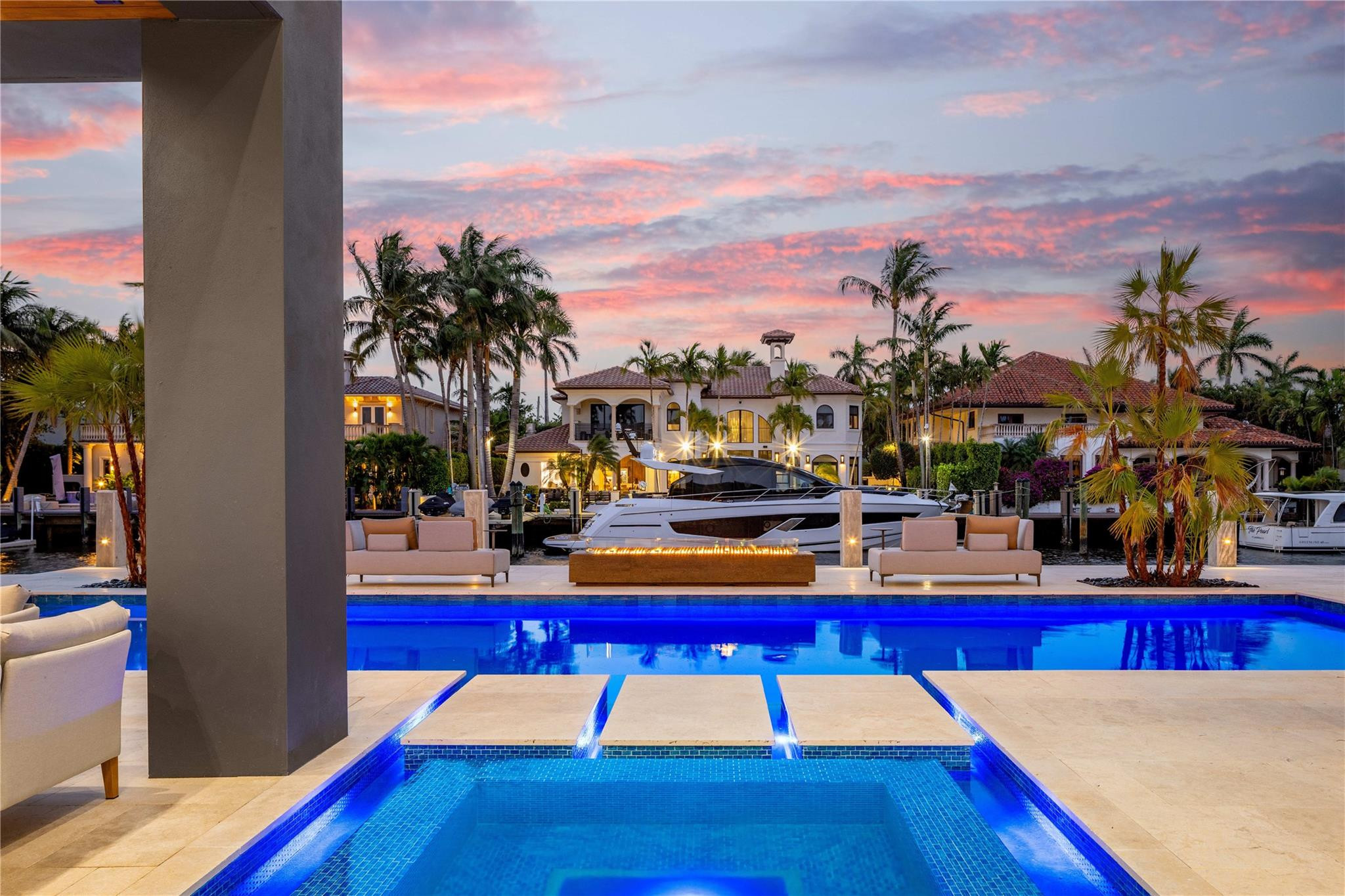 CORAL RIDGE - Residential