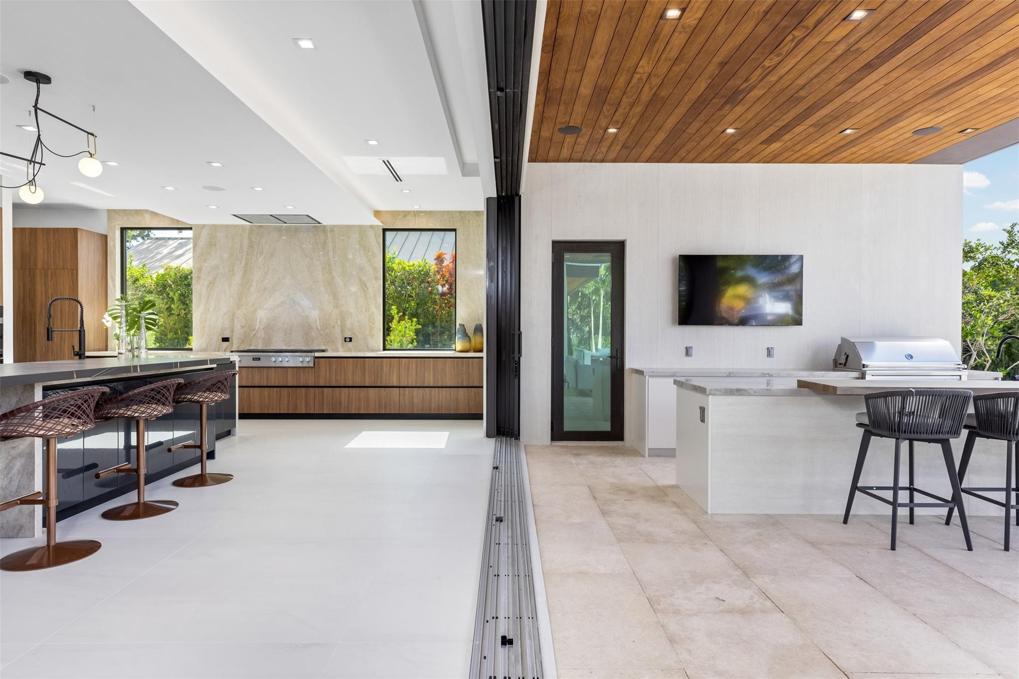 CORAL RIDGE - Residential