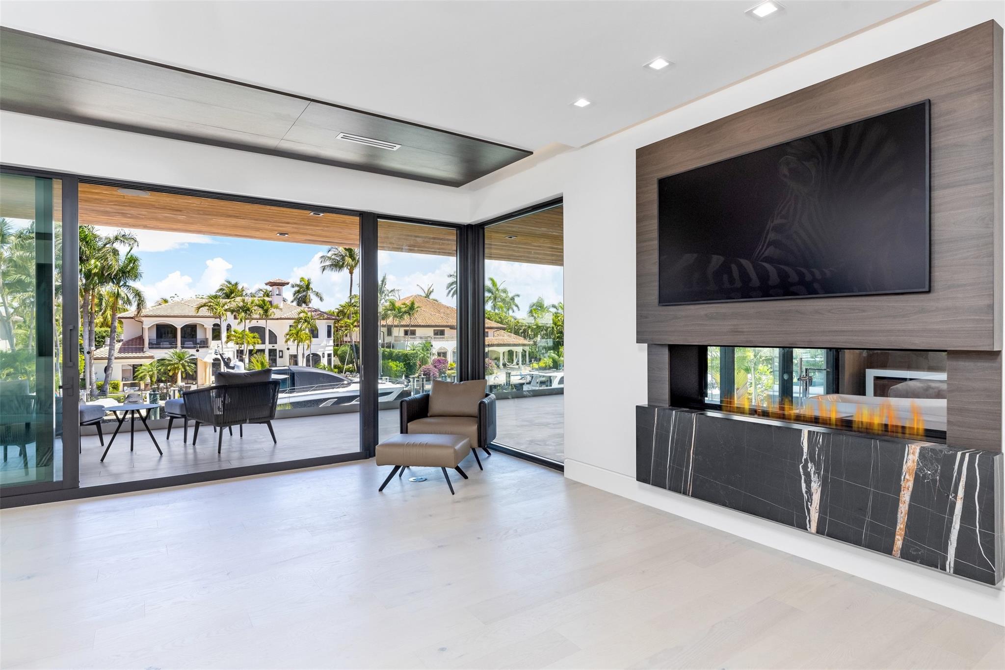 CORAL RIDGE - Residential