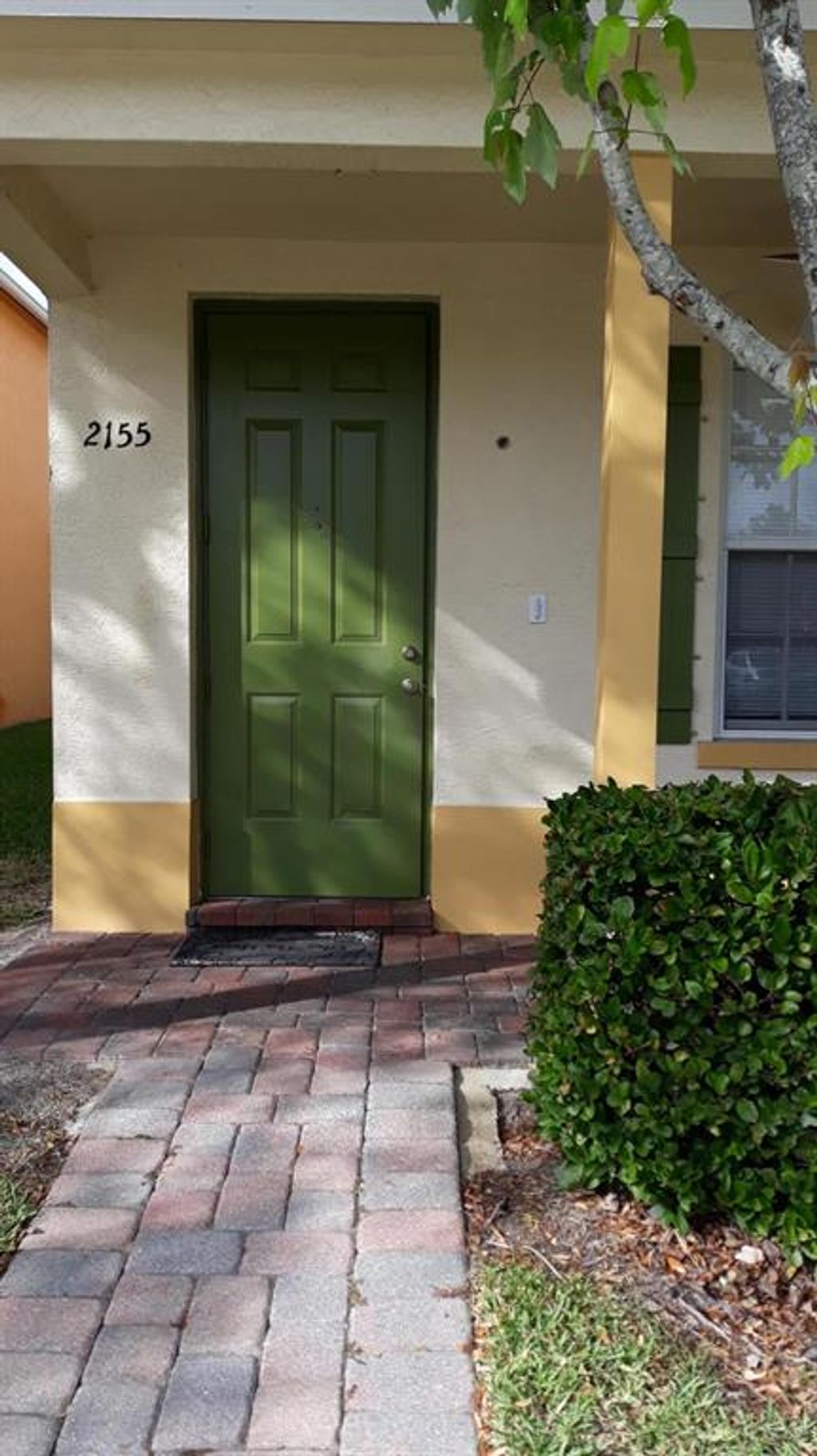 Photo of 2155 SE Bell Isle Drive, Port Saint Lucie, FL 34952 (MLS # R10767454)