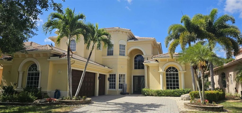 Photo of 520 Edgebrook Lane, West Palm Beach, FL 33411 (MLS # F10464352)