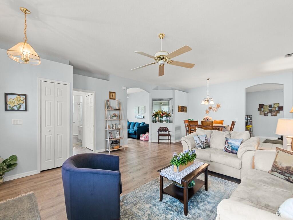 1007 NW Tuscany Drive