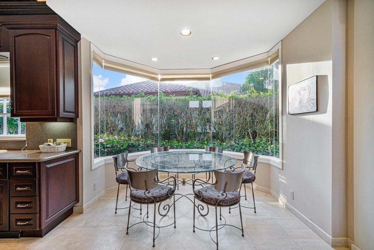 FRENCHMANS CREEK - Residential