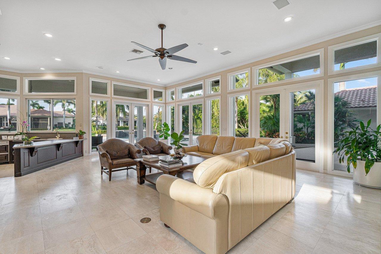 FRENCHMANS CREEK - Residential