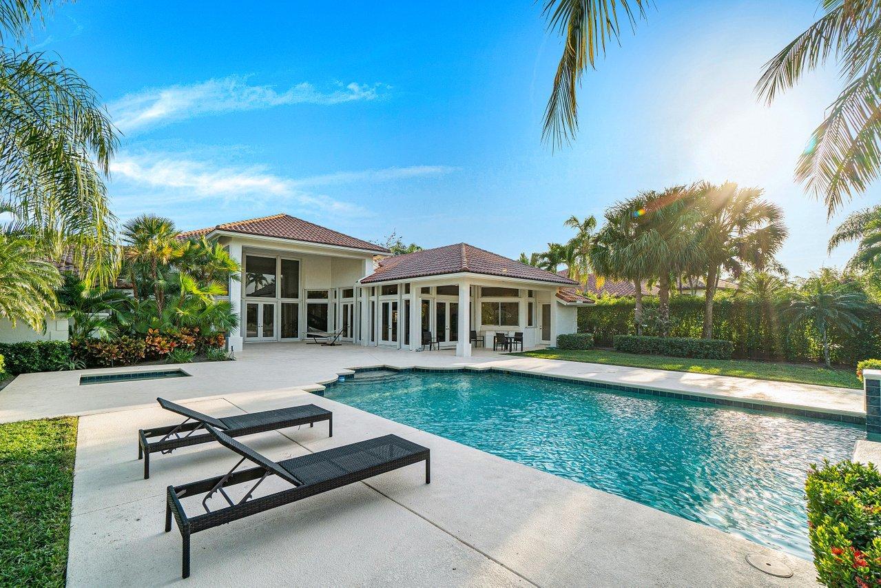 FRENCHMANS CREEK - Residential