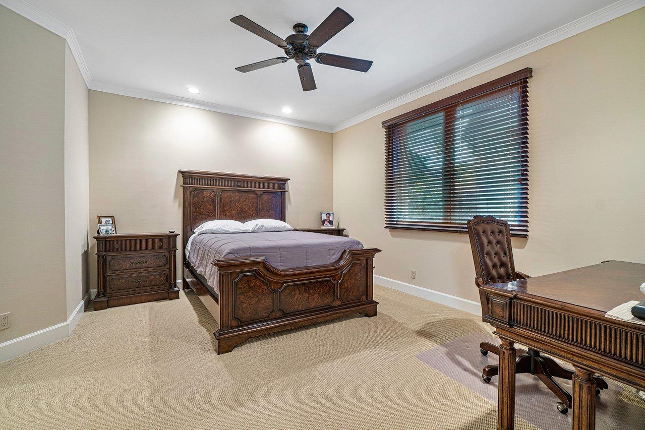 FRENCHMANS CREEK - Residential