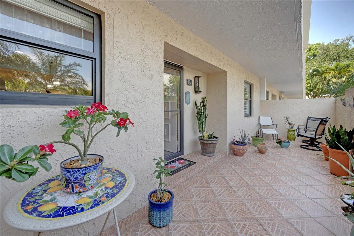 300 N Highway A1a 104o