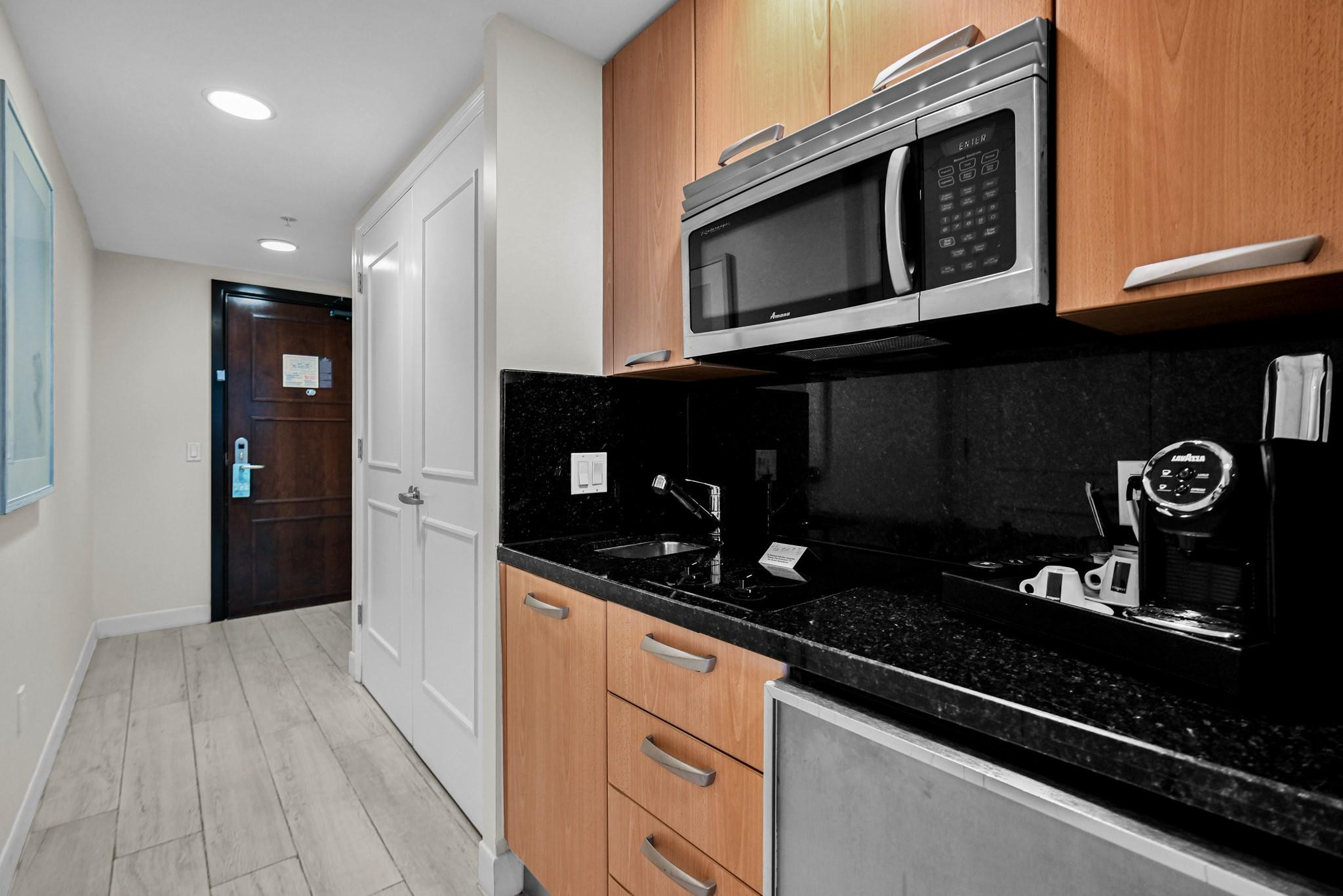 Q Club Resort & Residence - Residential