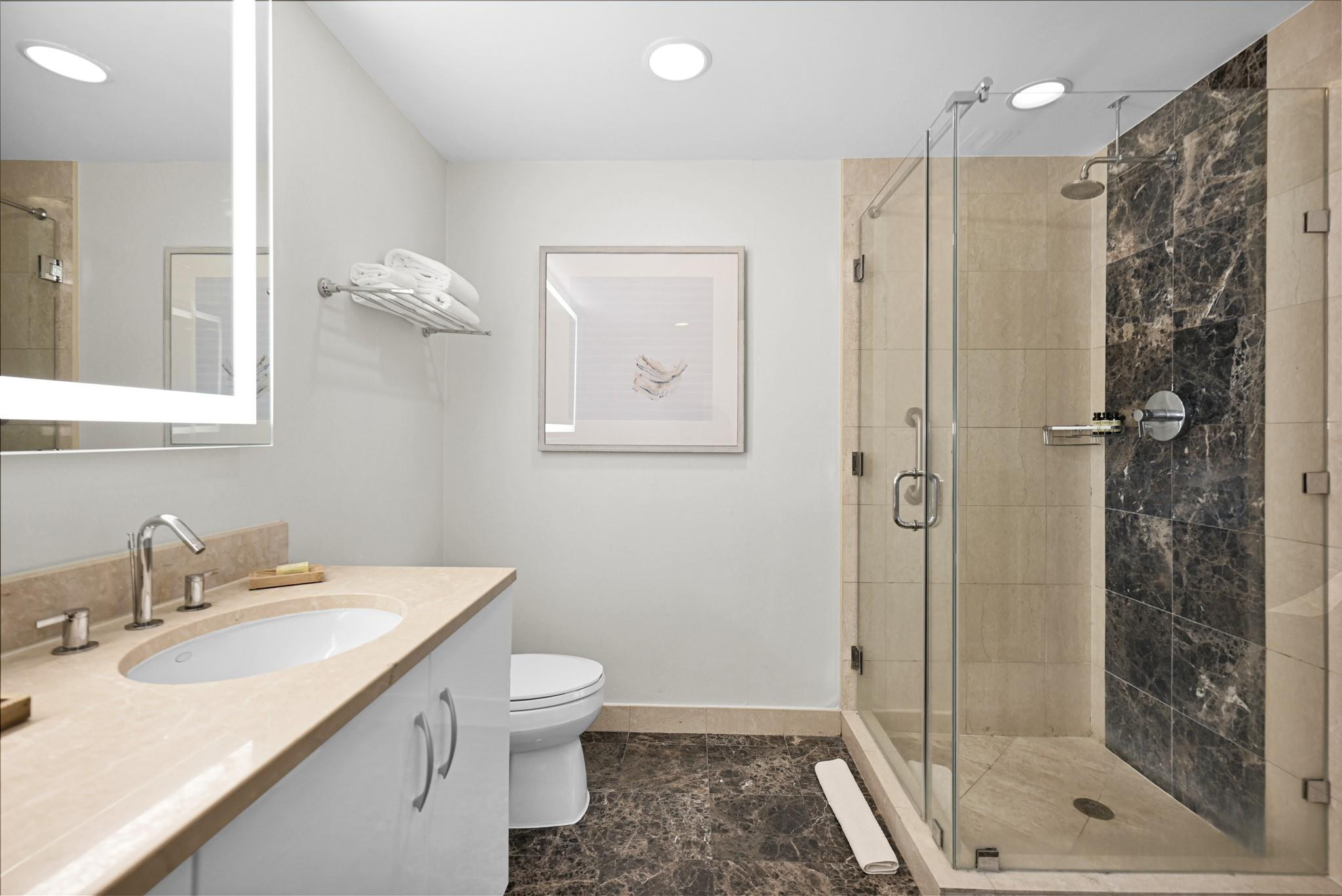 Q Club Resort & Residence - Residential