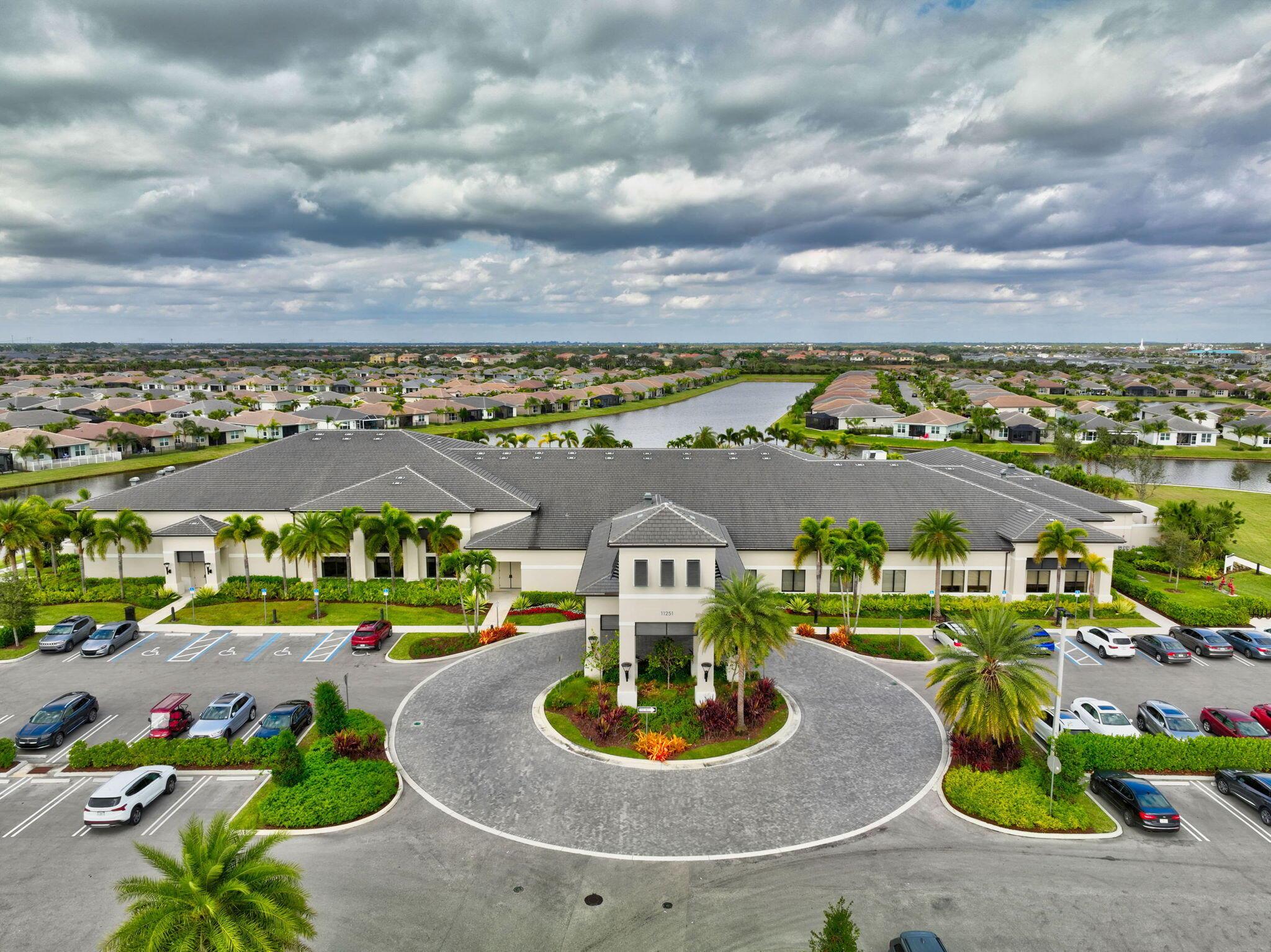 RIVERLAND - Residential