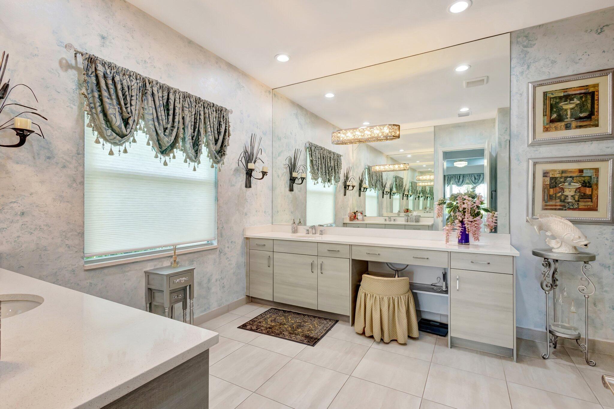 RIVERLAND - Residential