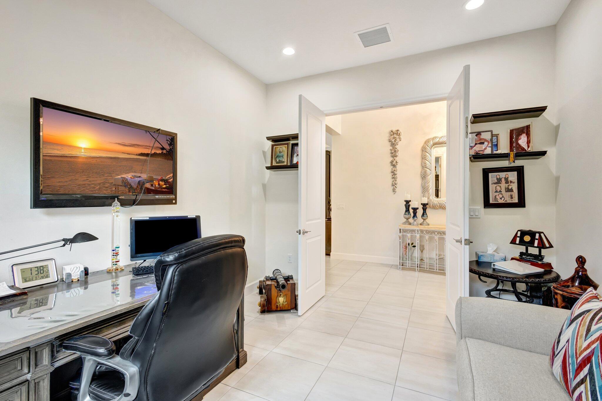 RIVERLAND - Residential