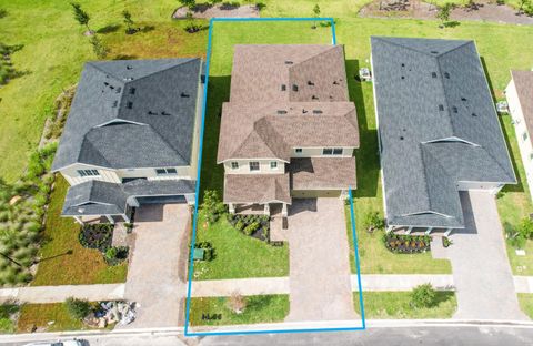 A home in Loxahatchee