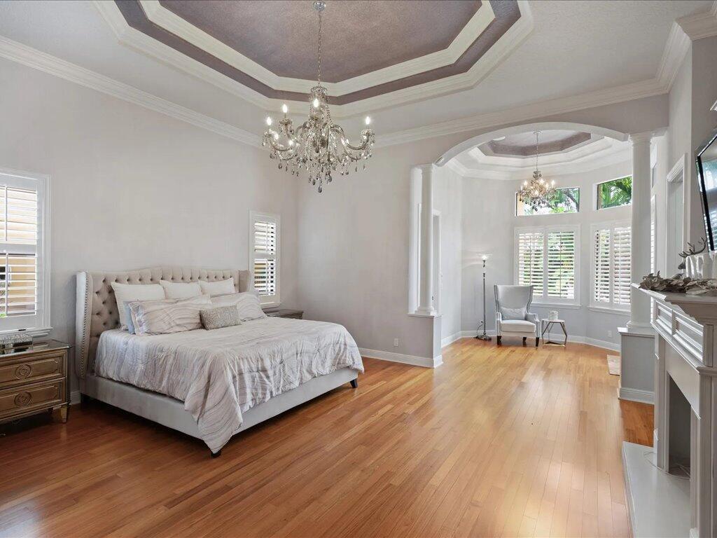 VERSAILLES - Residential