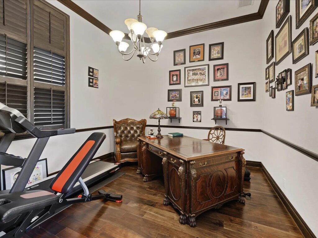 VERSAILLES - Residential