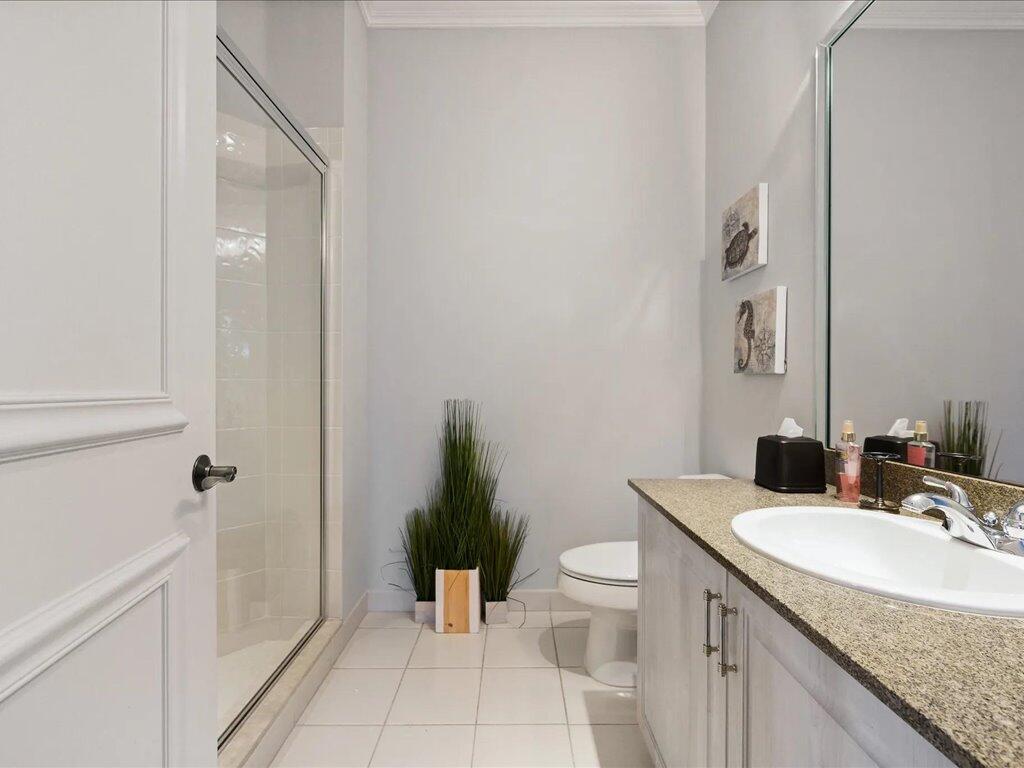 VERSAILLES - Residential