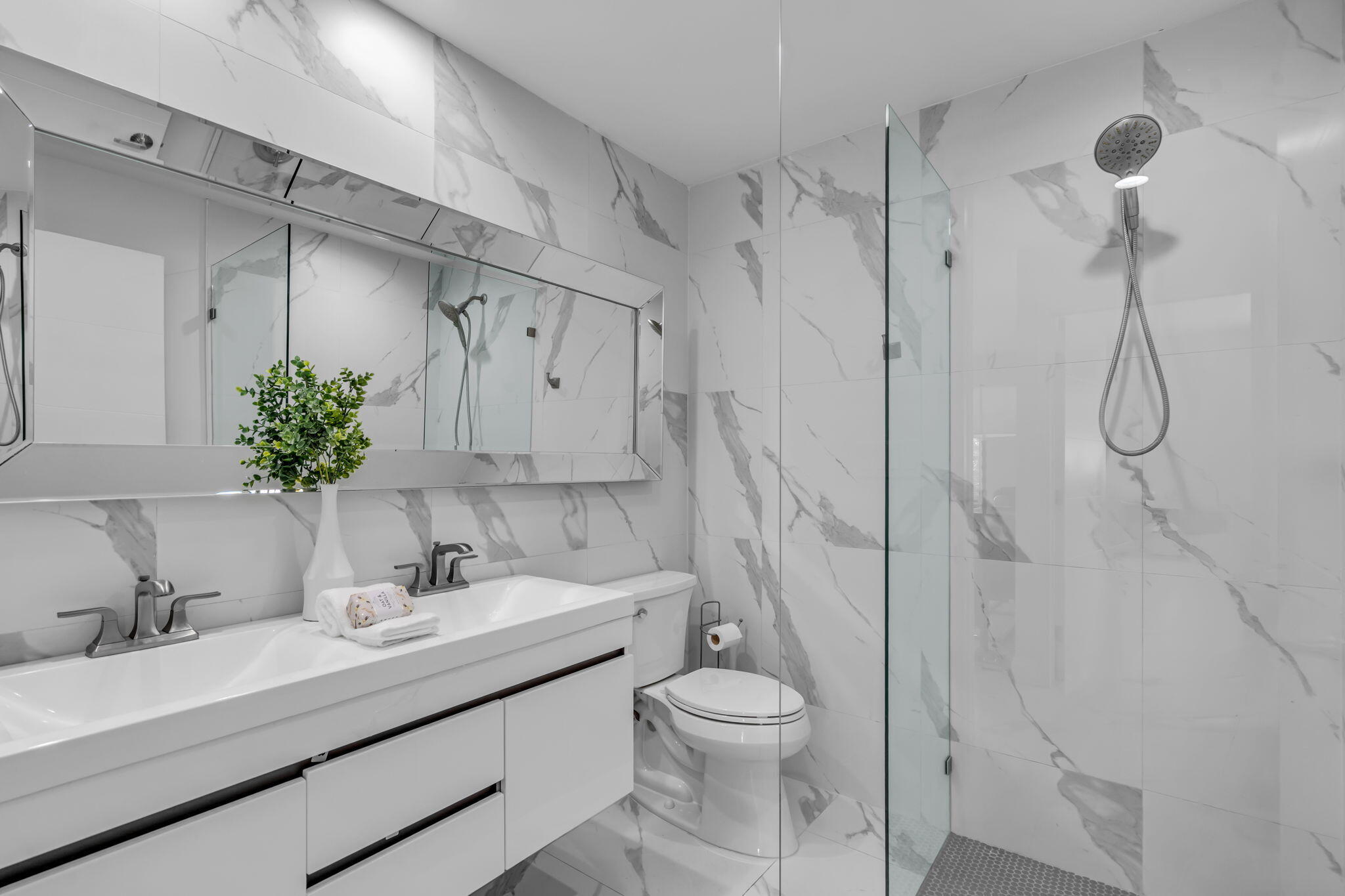 CONFERENCE RIDGE IN - Residential