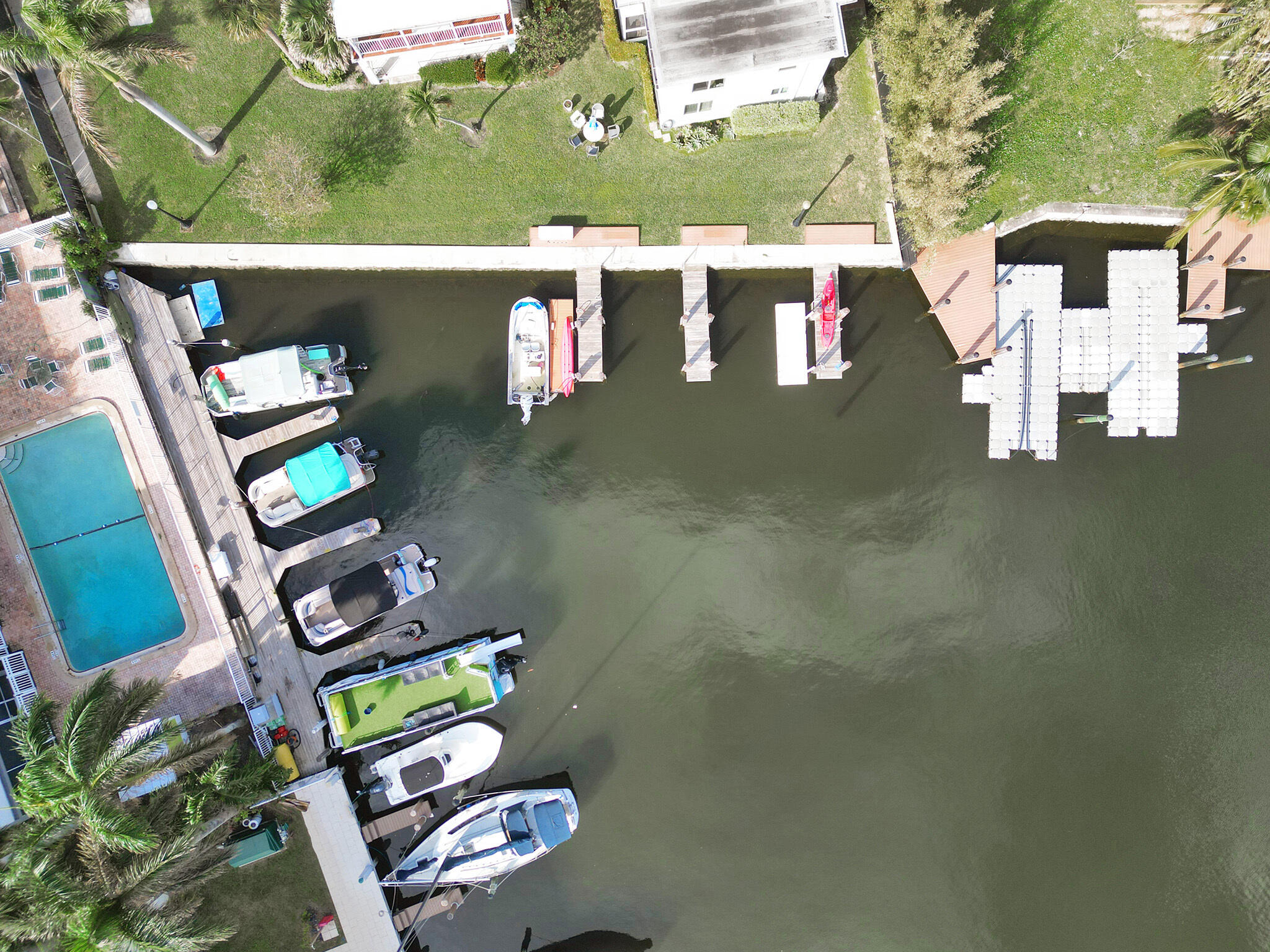 CLIFF LAKE VILLAS CO-OP - Residential