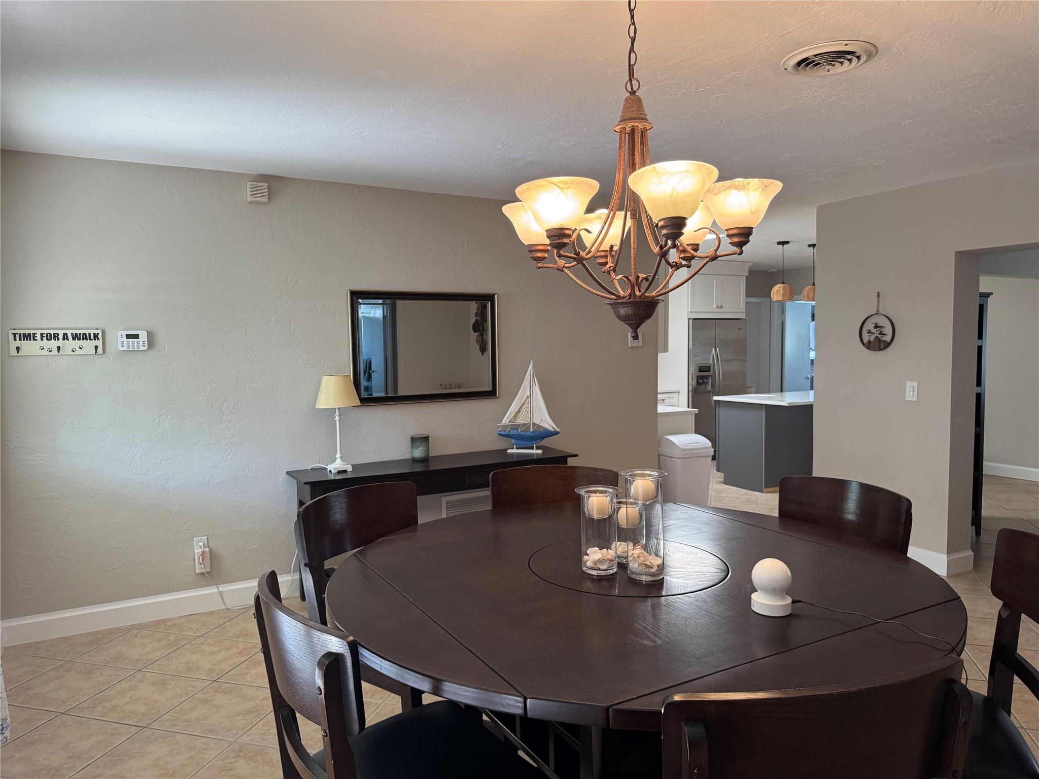 GARDEN ISLES SEC 3 - Residential Lease