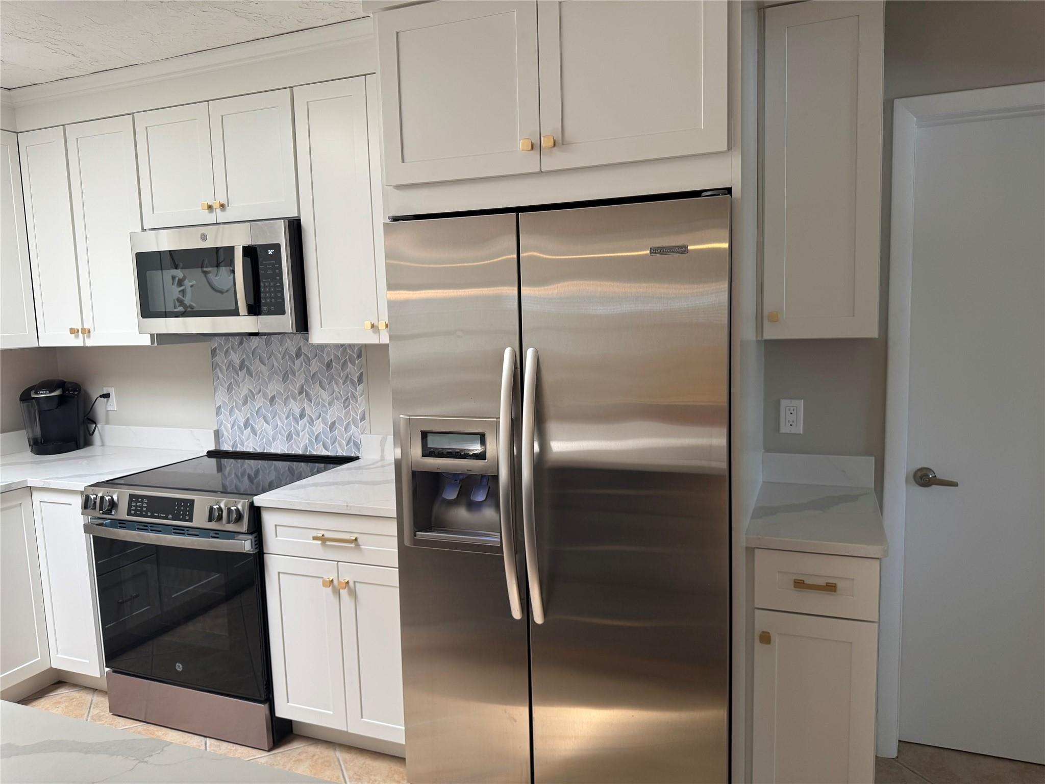 GARDEN ISLES SEC 3 - Residential Lease