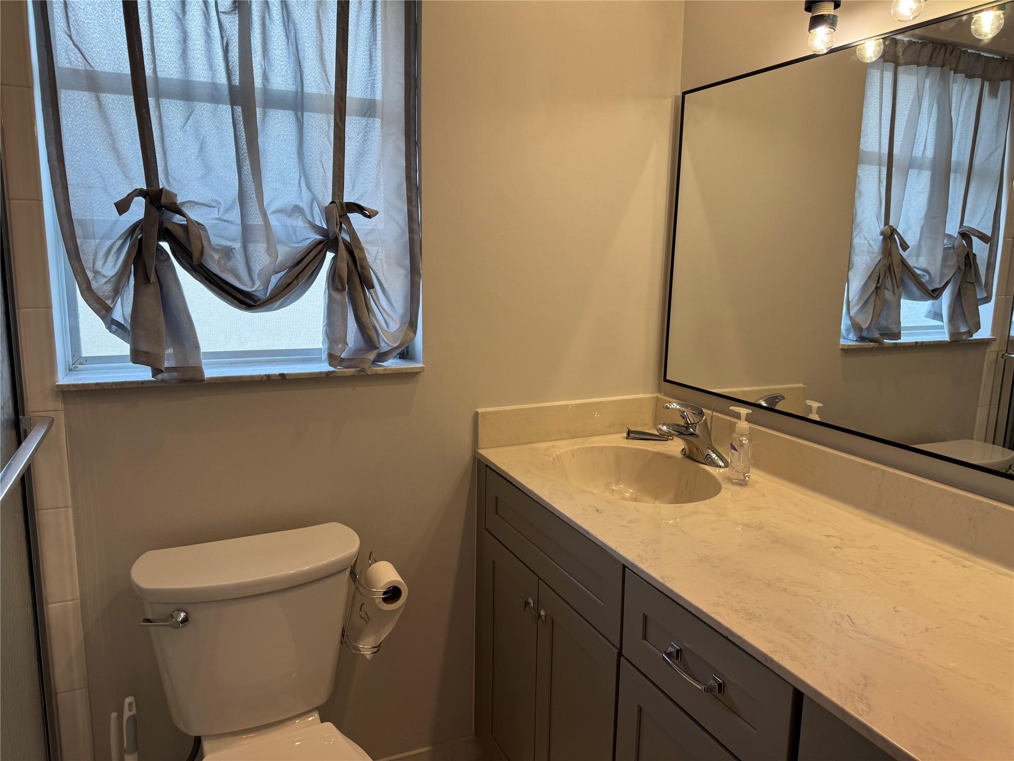 GARDEN ISLES SEC 3 - Residential Lease