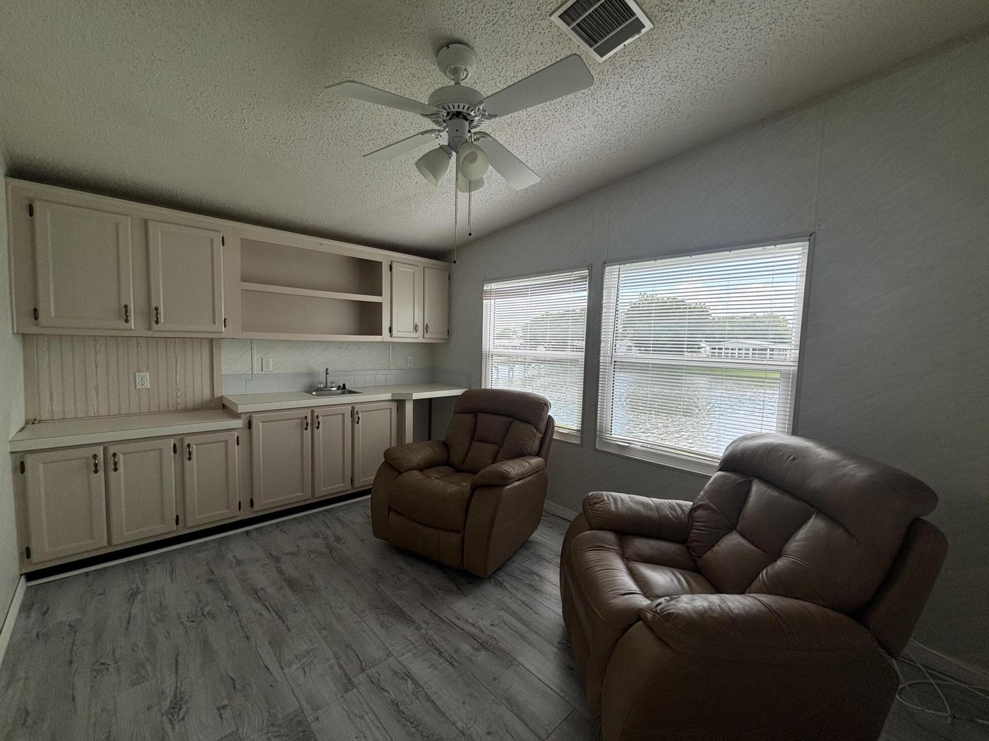 SEMINOLE COVE CONDOMINIUM - Residential