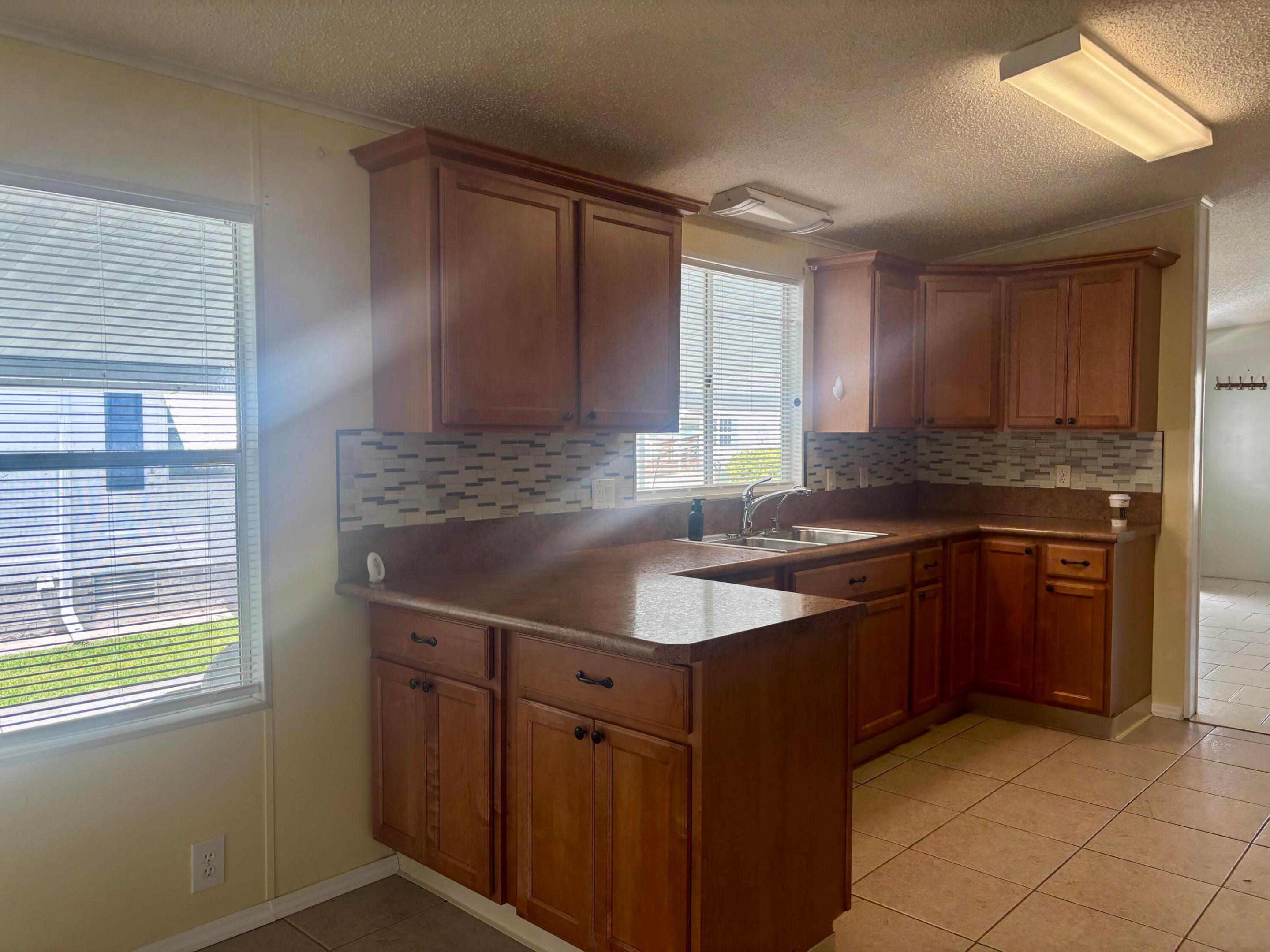 SEMINOLE COVE CONDOMINIUM - Residential