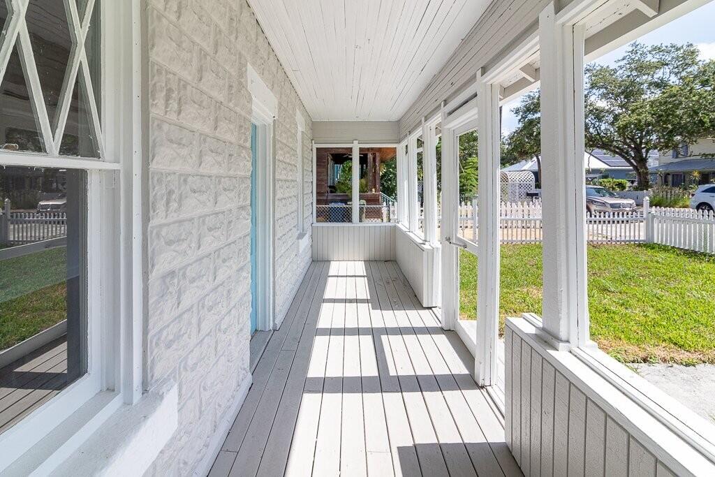 420 SW California Avenue