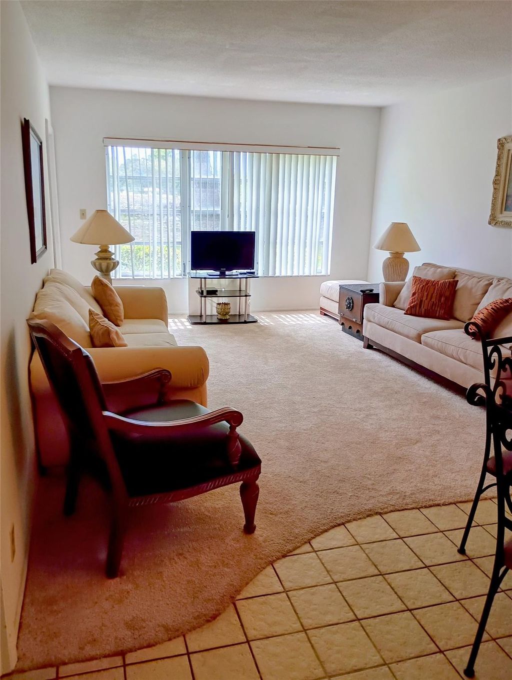 Photo of 3200 N Palm Aire Dr #105, Pompano Beach, FL 33069 (MLS # F10533587)