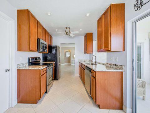 Tiny photo for 2020 SW 17th Avenue, Boynton Beach, FL 33426 (MLS # B26021851)