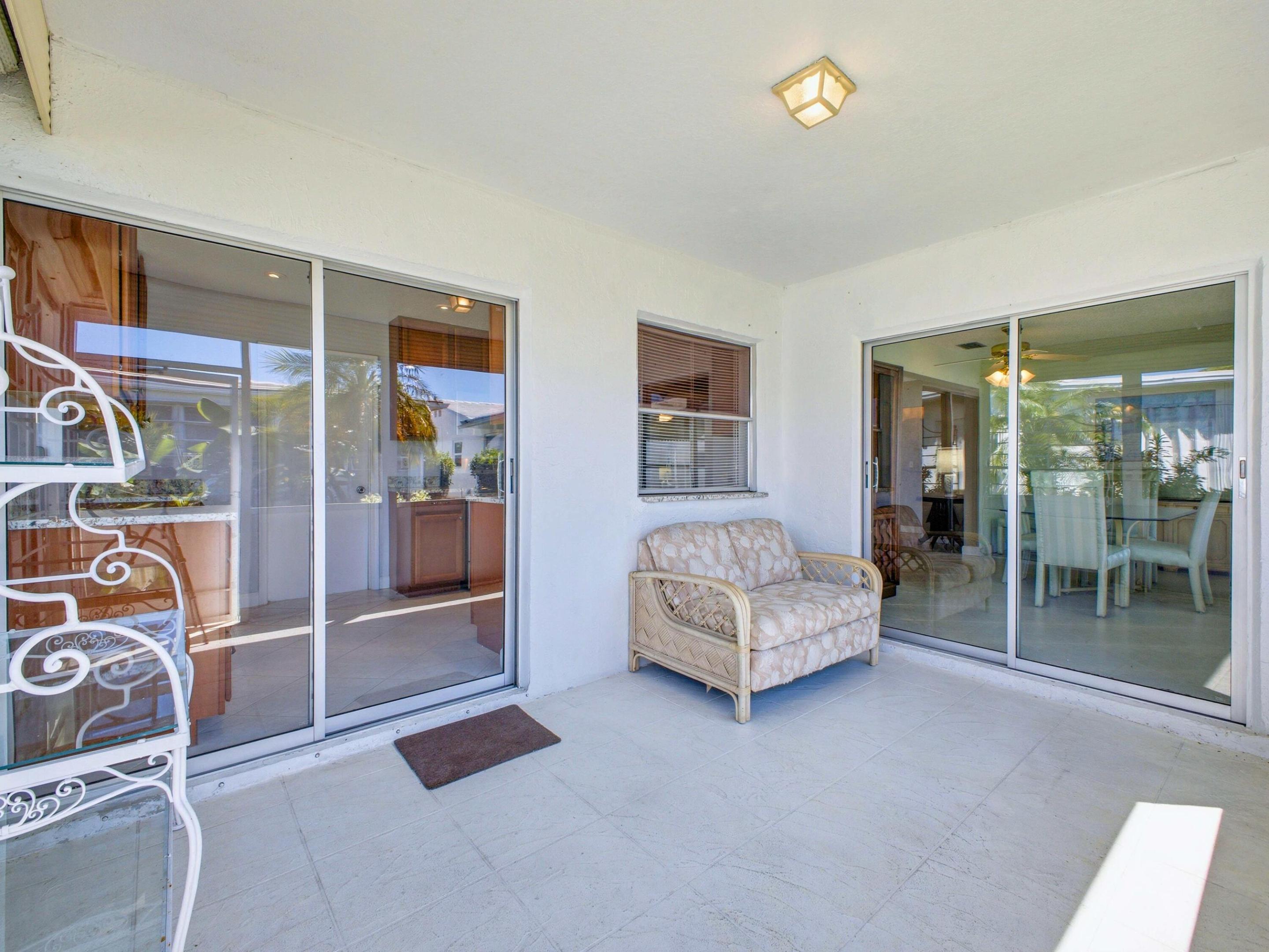 PALM BEACH LEISUREVILLE SEC 10 - Residential