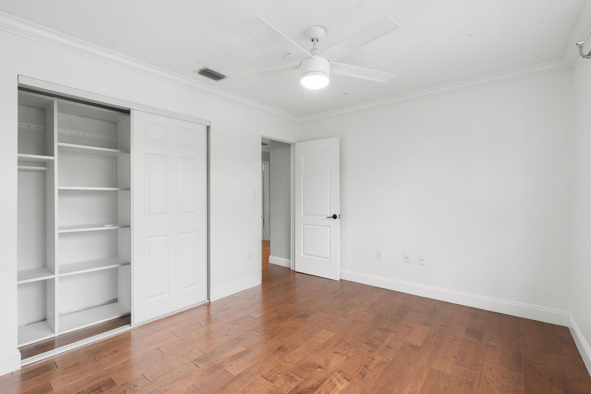 Holiday Spgs Village Sec - Residential