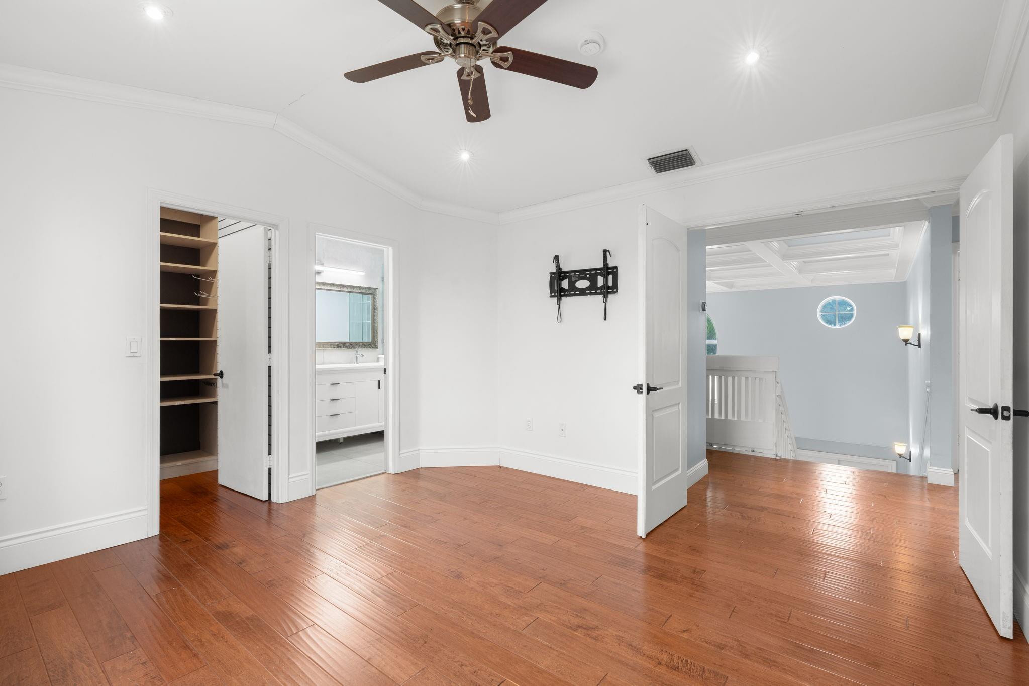 Holiday Spgs Village Sec - Residential