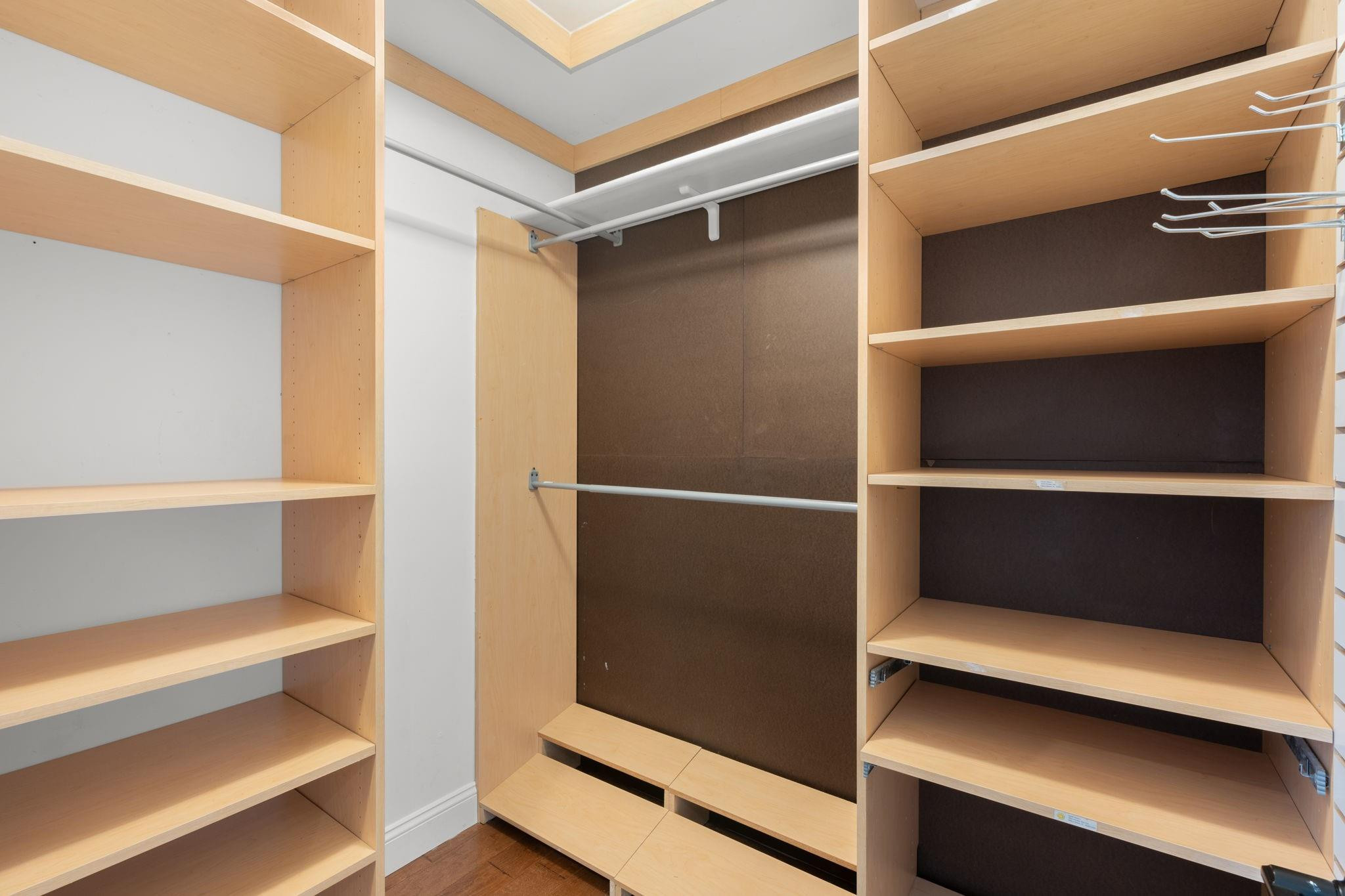 Holiday Spgs Village Sec - Residential