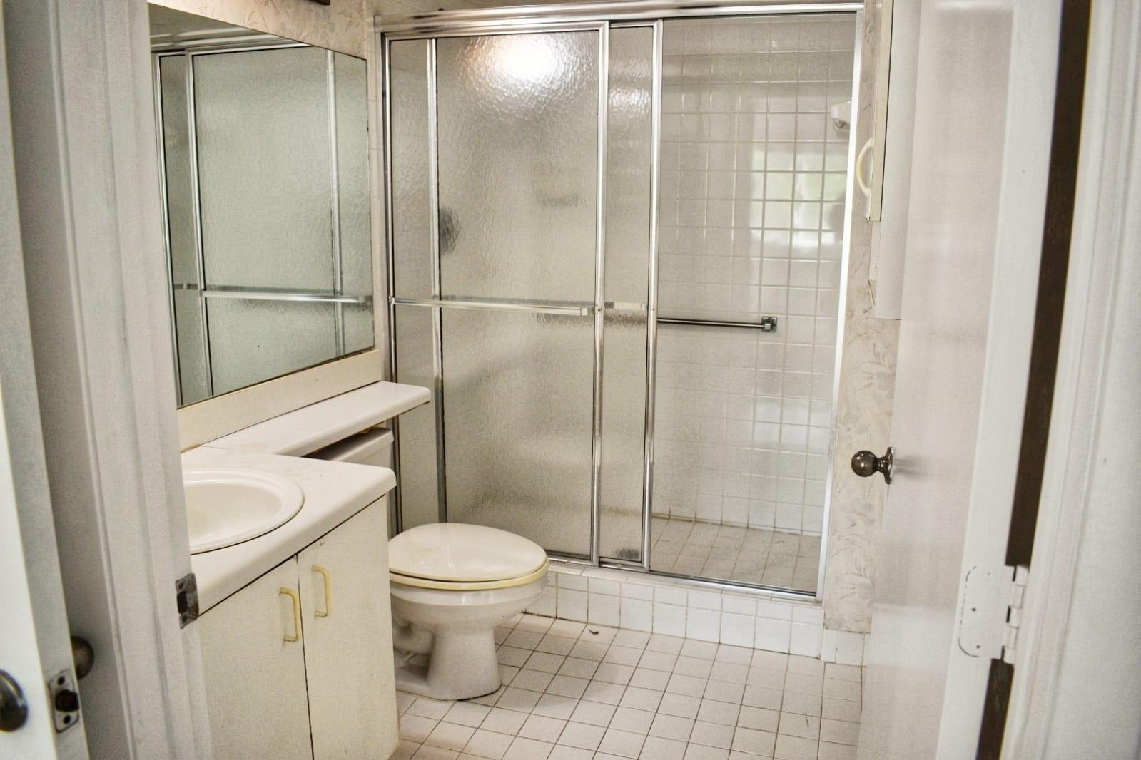Kings Point Weldon Condo - Residential