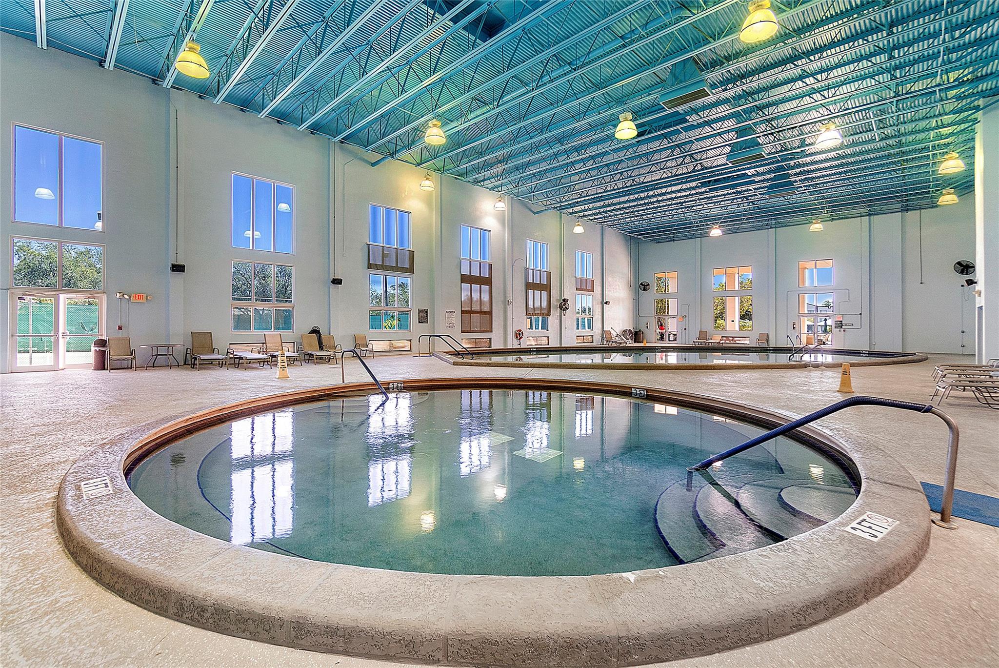 Kings Point Weldon Condo - Residential