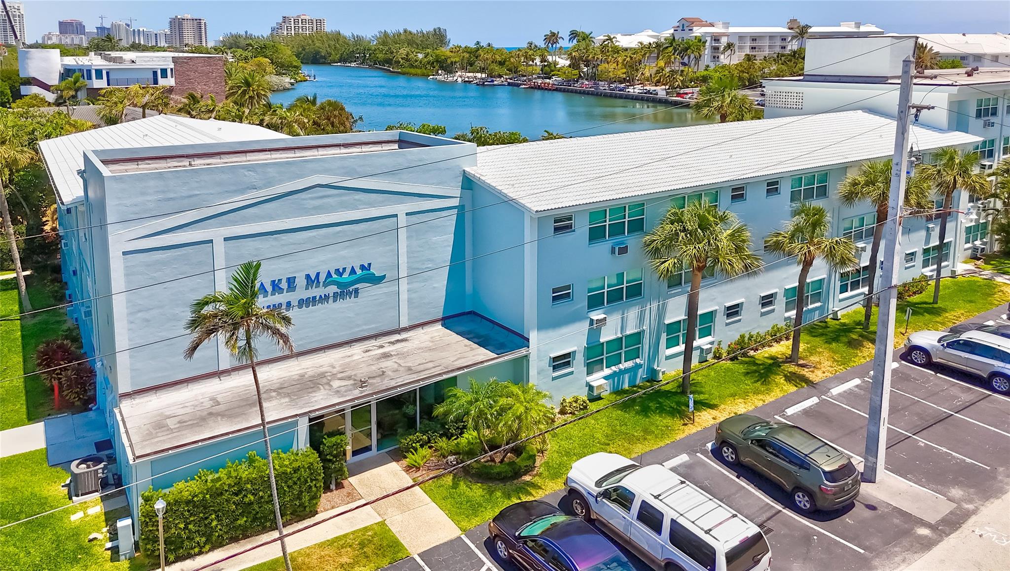 Lake Mayan Apartments - Residential