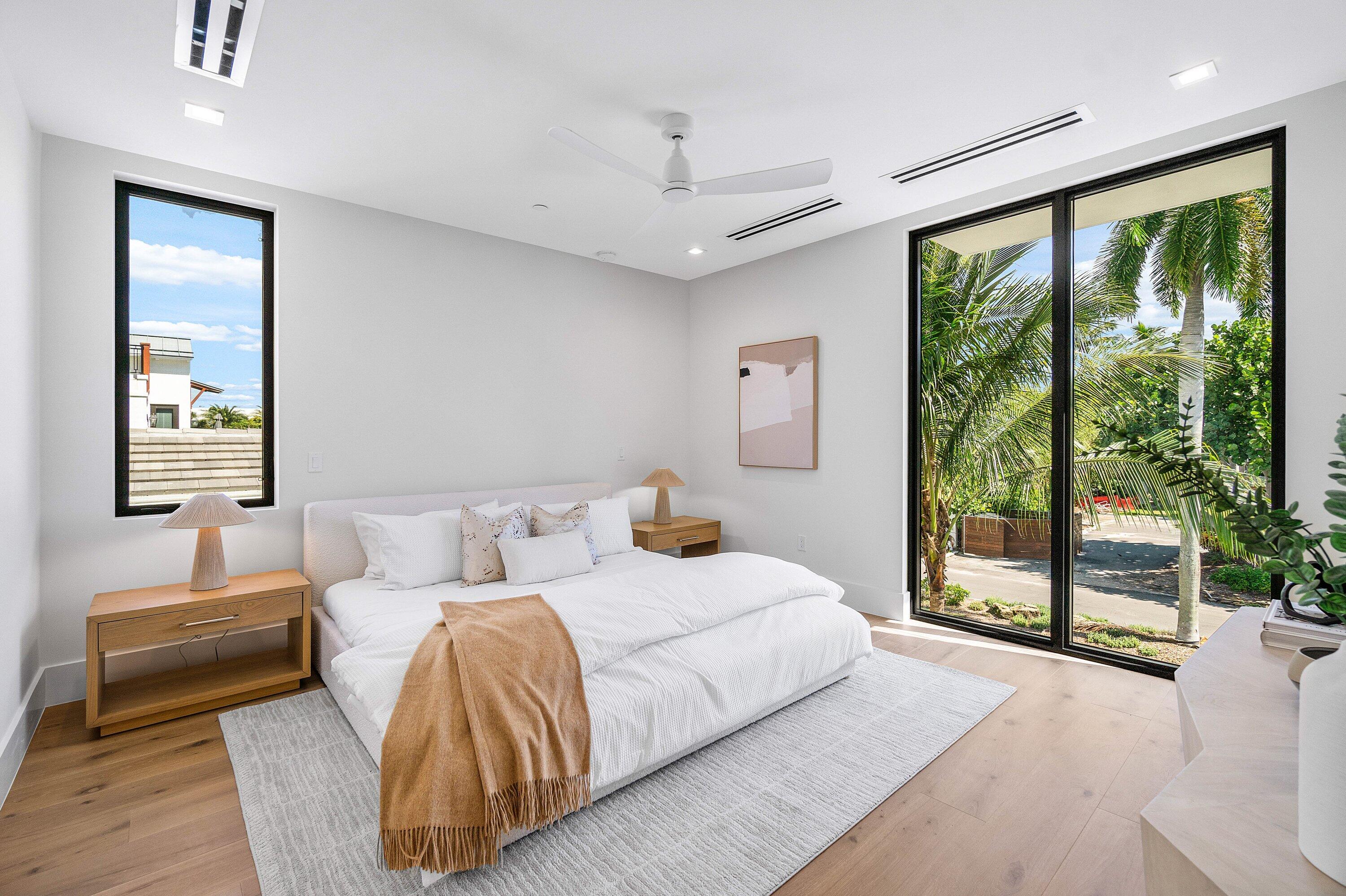 SOPHIA FREY - Residential