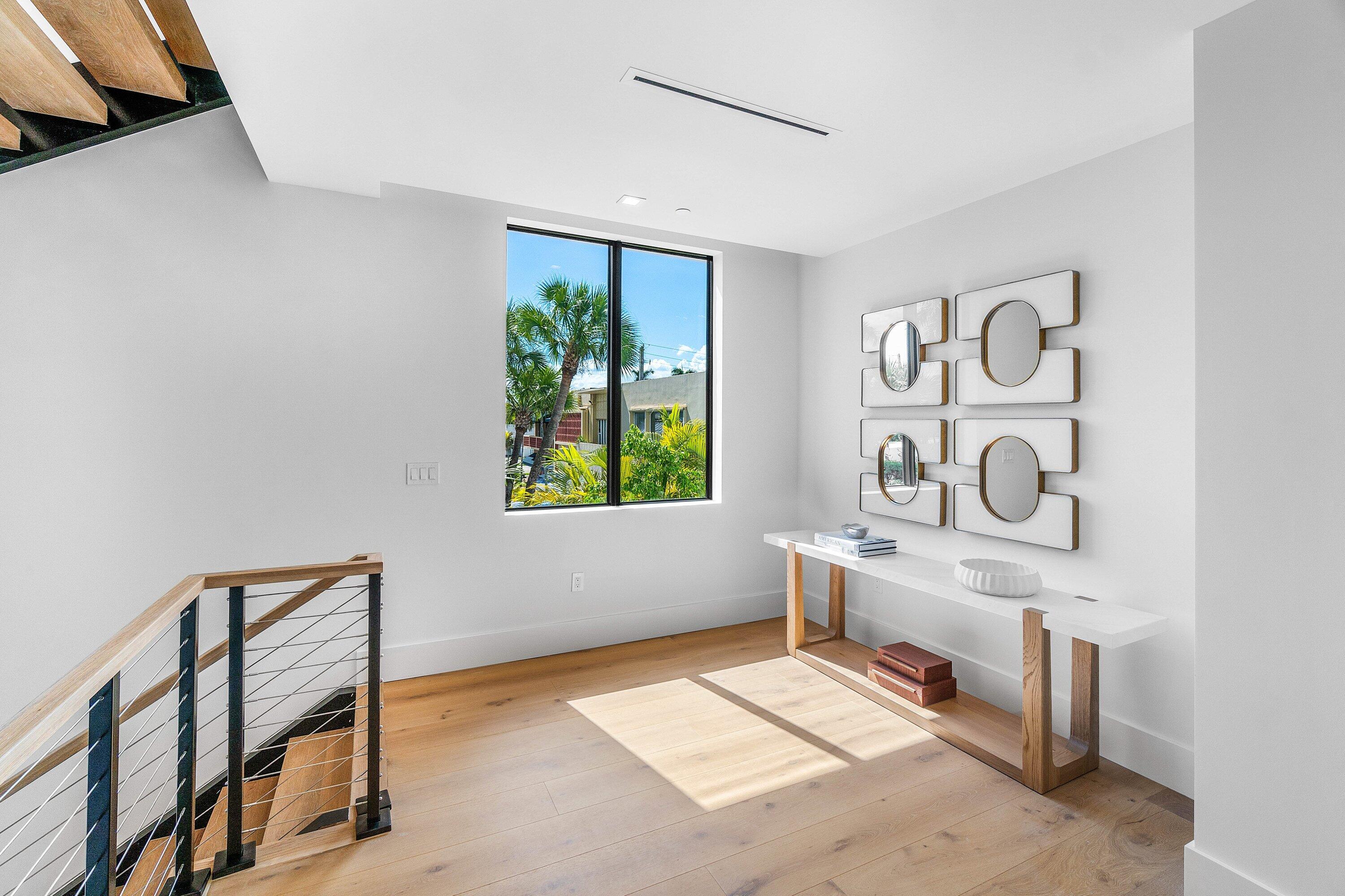 SOPHIA FREY - Residential