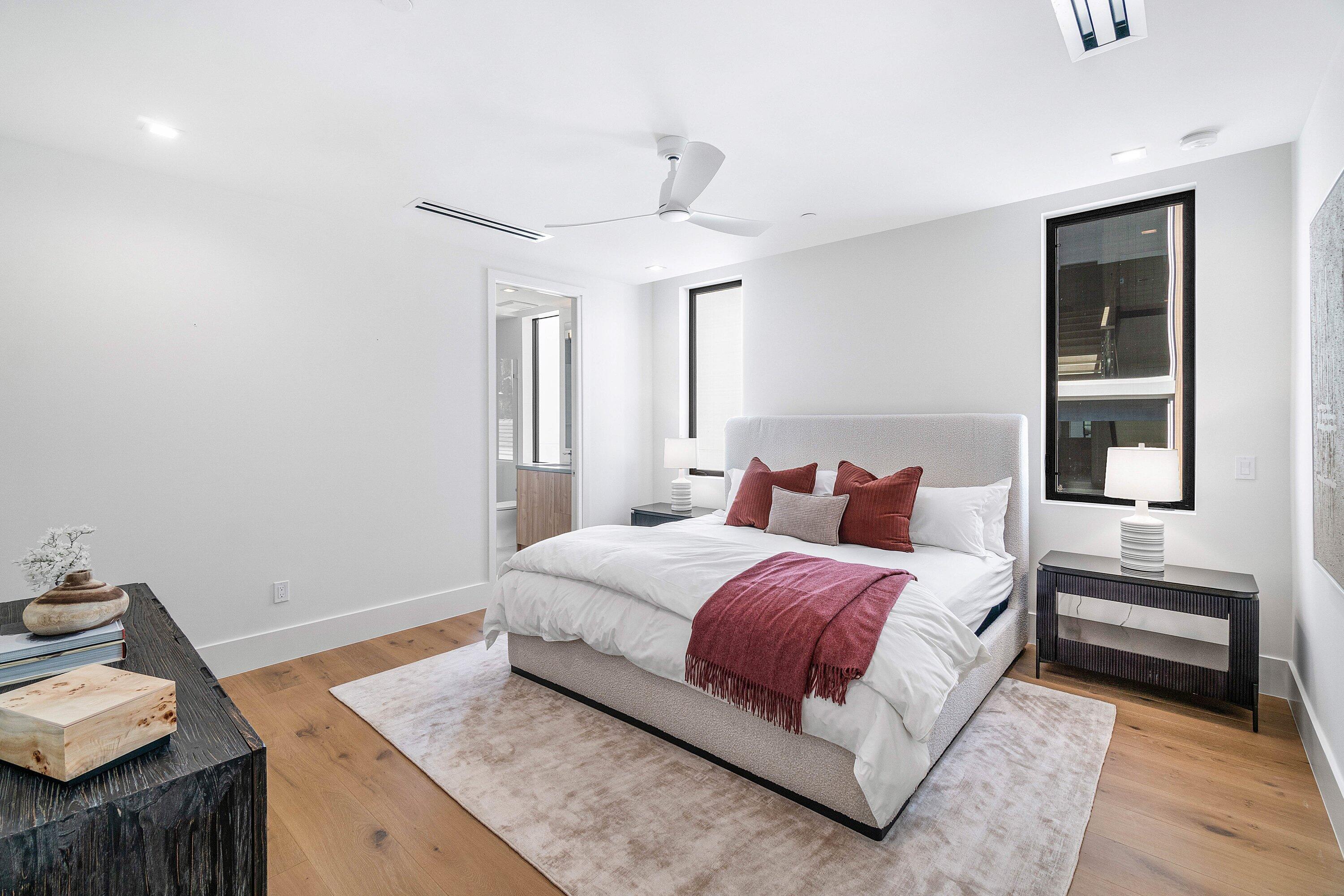 SOPHIA FREY - Residential