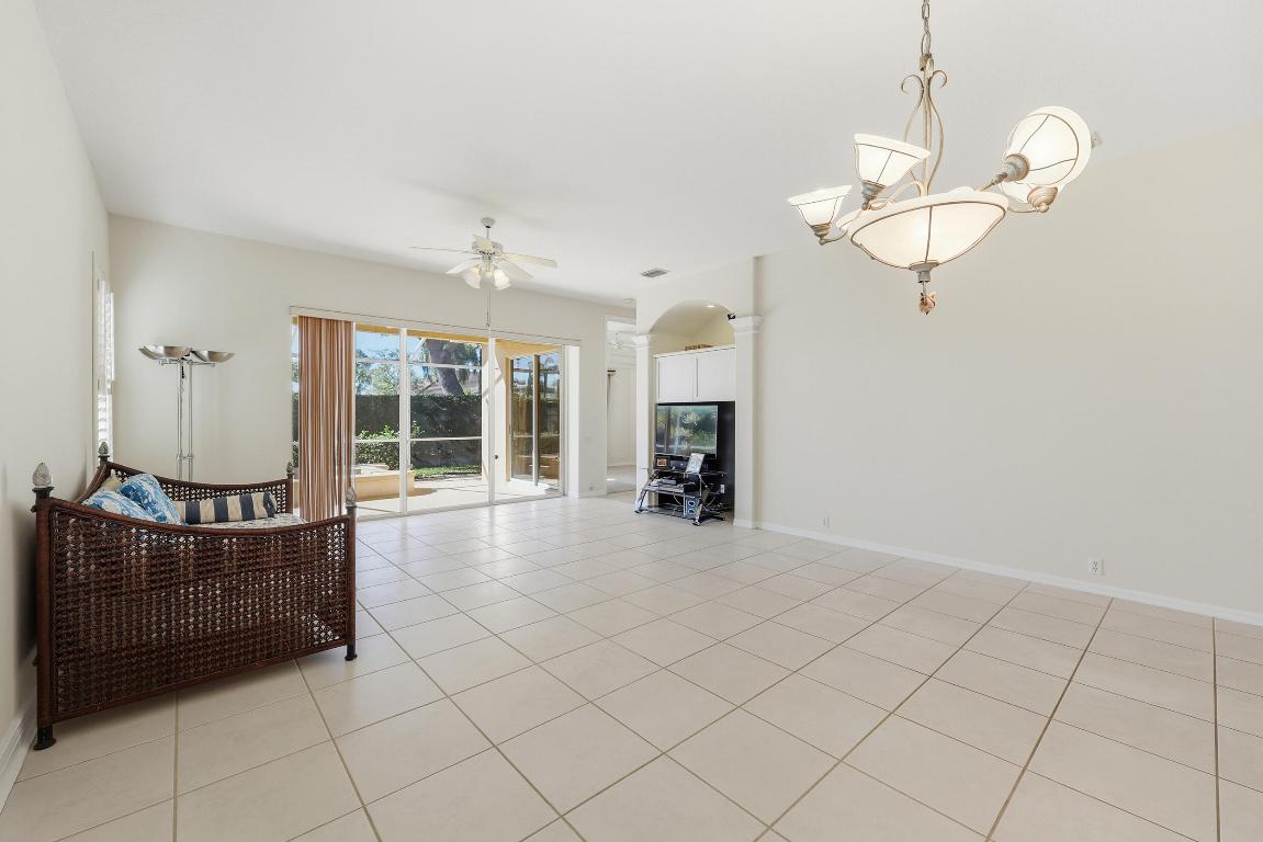 HOBE SOUND GOLF CLUB - Residential