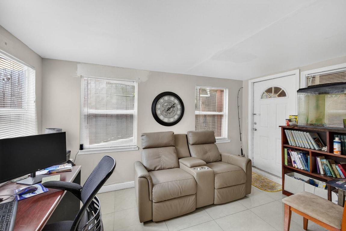 APPLEGREEN - Residential