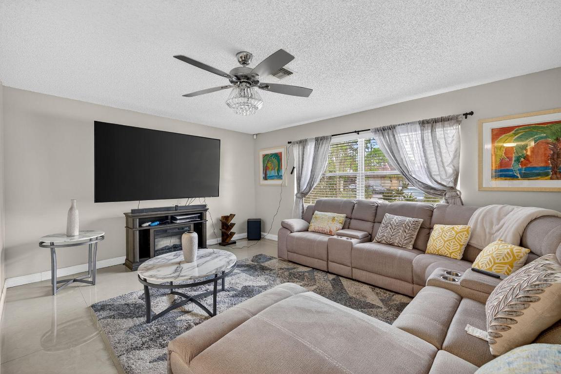 APPLEGREEN - Residential